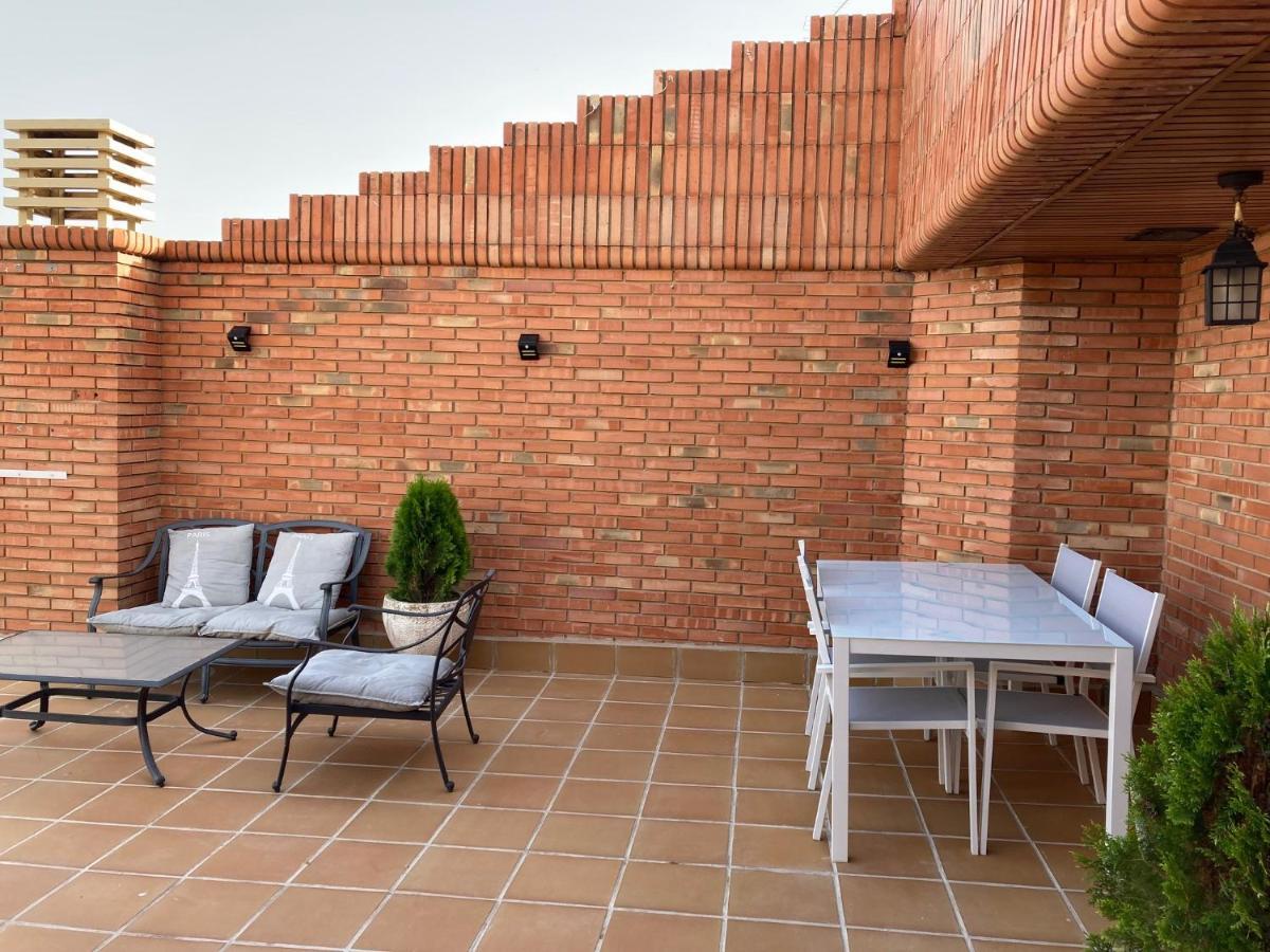Teruelhome IV Atico Con Vistas Y Aparcamiento En El Centro المظهر الخارجي الصورة